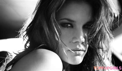 missy peregrine nude|Missy Peregrym Nude, OnlyFans Leaks, Fappening